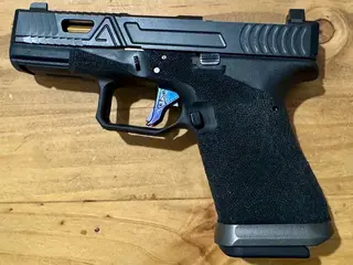 Glock 19